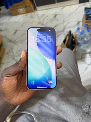 Iphone 16 image 2