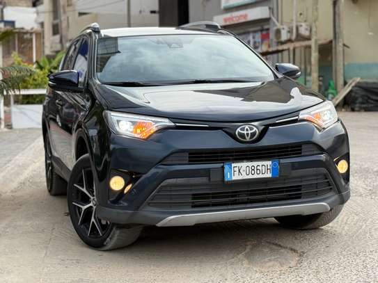 Toyota Rav 4 image 10