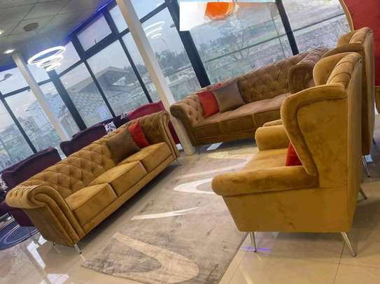 Salon 7 place image 1