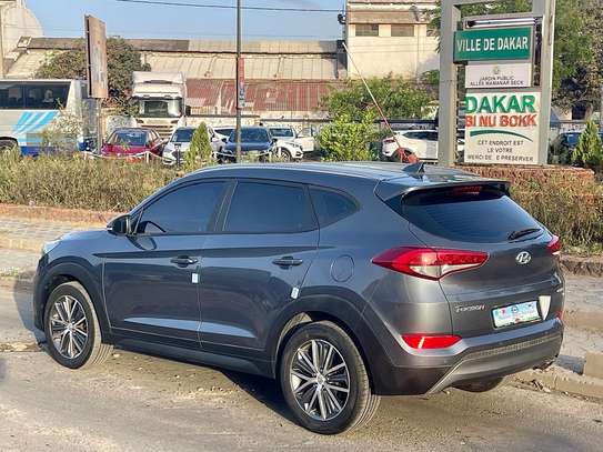 Hyundai Tucson Gris 2017 image 9
