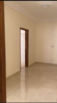 Appartement F3 à louer Mermoz-Batrain image 3