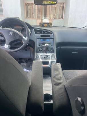 PEUGEOT 5008 2016 image 12