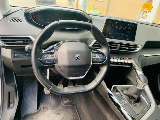 PEUGEOT 3008, 2019 image 9