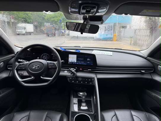 Hyundai Elantra 2020 image 3