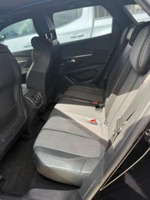 Peugeot 3008 2017 image 11