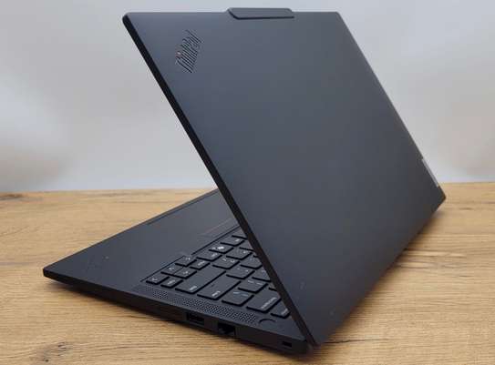 Lenovo ThinkPad T14 Ultra 7 Azerty image 4