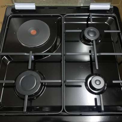 CUISINIERE HAIER 4FEUX 60X60 3FEUX GAZ 1 FEUX ELECTRIQUE image 1