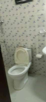 APPARTEMENT F4 À LOUER À SACRÉ CŒUR 3 VDN image 10