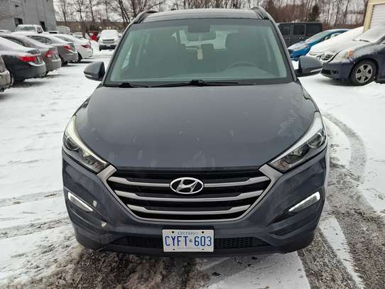 Hyundai Tucson SE 2017 image 1