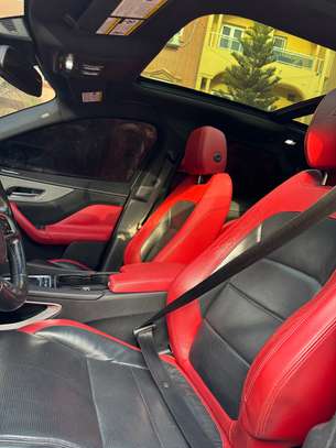 JaGuar f-pace s année 2017 image 11