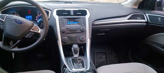 Ford fusion Se image 5