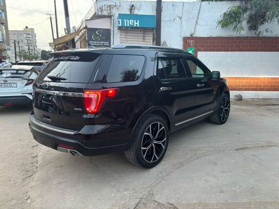 Ford Explorer 2018 image 7