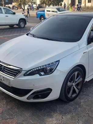 Peugeot 308 2017 image 2