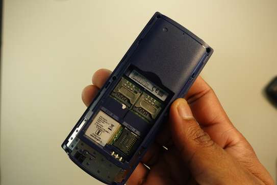 Nokia 106 Écran de 1,8" pouces (prend carte MicroSD) image 5