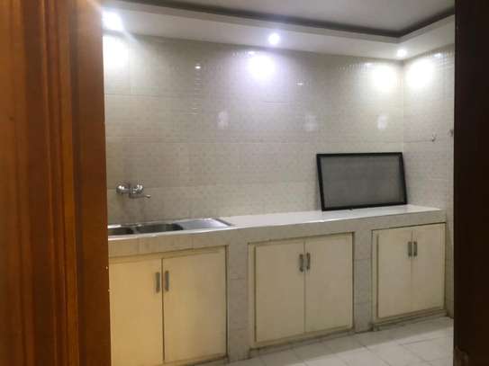 Appartement F3 au plateau image 3