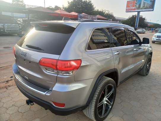 JEEP GRAND CHEROKEE 2017 LIMITED FULL OPTION image 10
