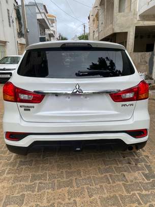 Mitsubishi RVR 2018 2.0 image 11