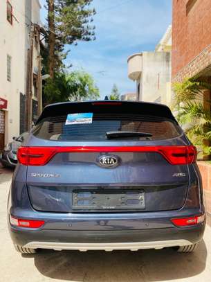 Kia Sportage 2018 4X4 image 6