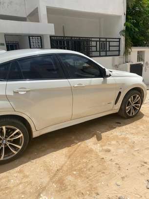 BMW X6 image 1