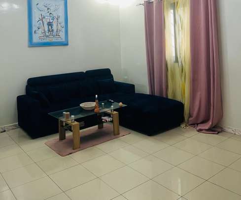Studio Haut standing image 4