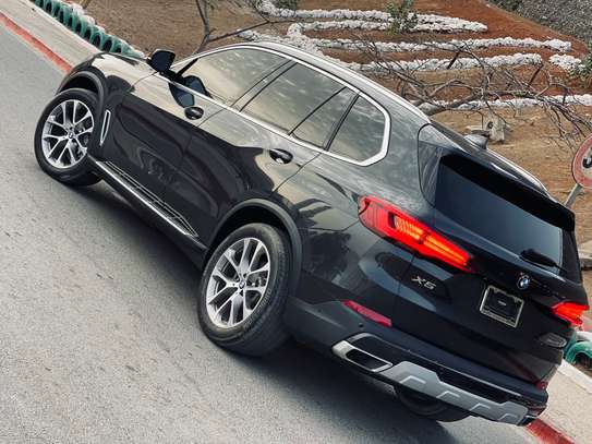Bmw x5 image 4