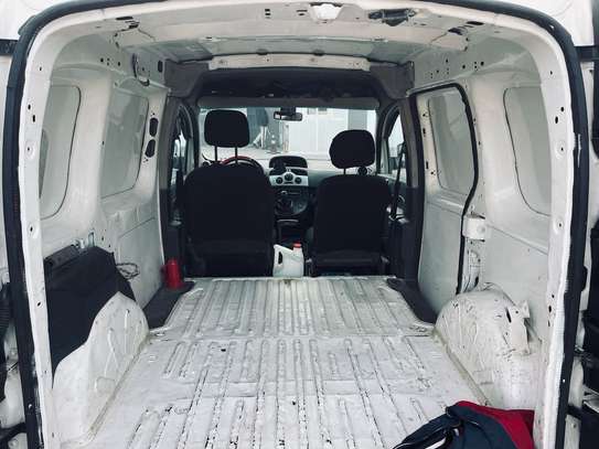 Renault kangoo image 11