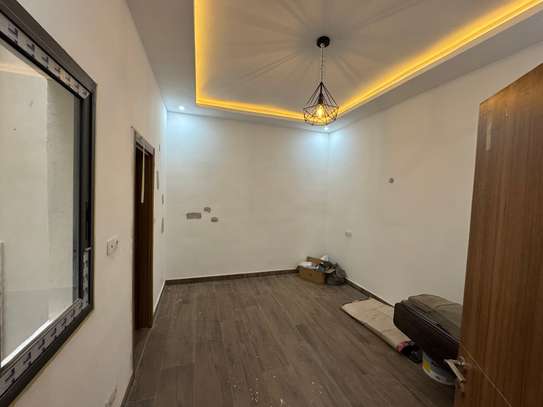 BEL APPARTEMENT F4 À SACRÉ CŒUR 3 VDN image 6