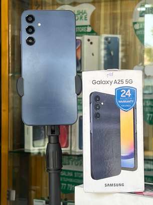 Samsung Galaxy A25 image 1