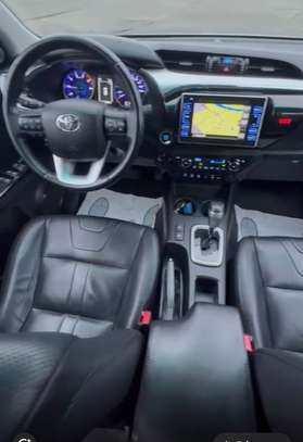 Toyota Hilux 2017 Automatique Diesel image 6