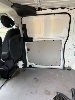 Mercedes Benz Matris PG2EA 2018 image 9