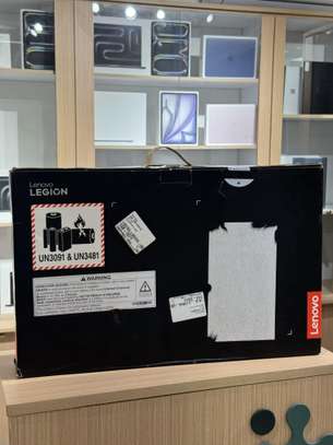Lenovo Legion Pro 7-Ultra 9|32GB RAM|2 Téra|RTX 5070 de 12GB image 5