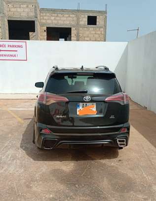 Toyota rav 4 image 3
