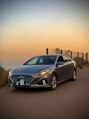 Location Hyundai Sonata 2018 Full option image 6