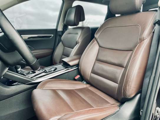 Renault image 7