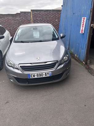 PEUGEOT 308  année 2016 image 6
