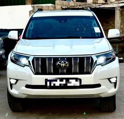 Toyota Prado land cruiser image 2