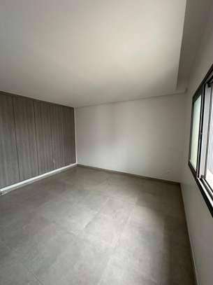 Magnifique appartement de type F4 à louer image 12