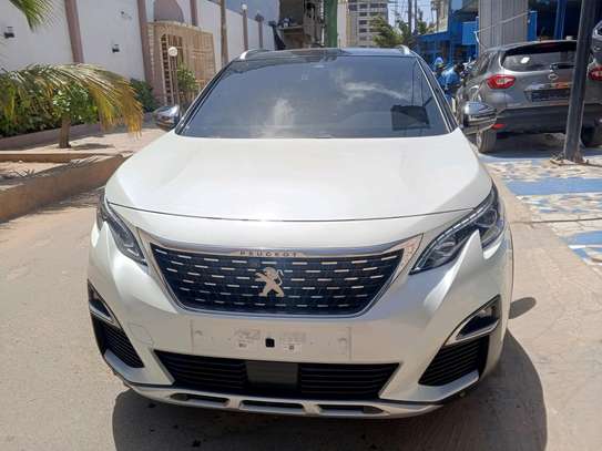 Peugeot 3008Gt 2018 image 1