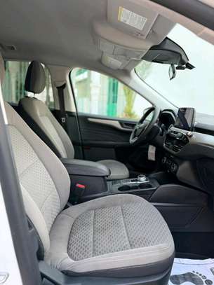 Ford Escape 2022 image 5