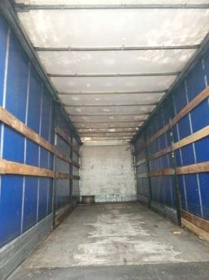 Location camion bâché image 2