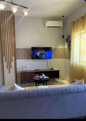 Studio Meublé à louer au Plateau image 8