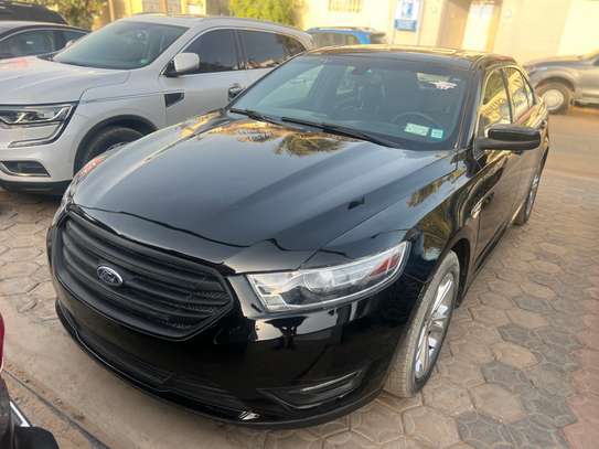 Ford Taurus  2016 image 2