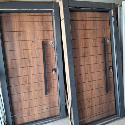Porte entrée de sécurité neuve dans leur emballage image 3