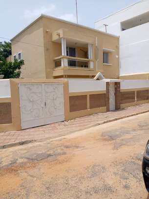 Villa a vendre a la Sipres 1 image 1