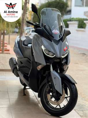 Yamaha Xmax 300 (Let’s Go) image 9