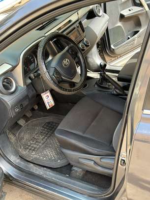 Toyota Rav 4 2016 image 6