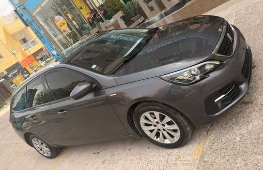Peugeot 308 2018 image 3