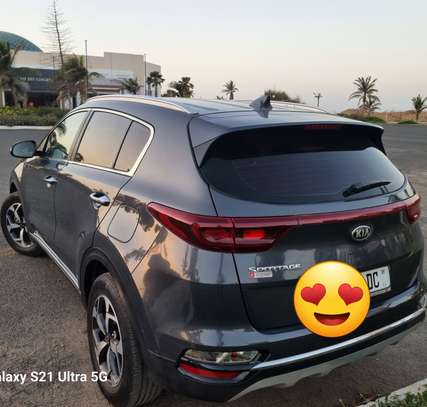 Kia sportage essence 2021 image 1
