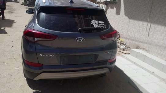 hyundai tucson 2017 image 10