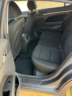 Hyundai elantra 2020 image 8